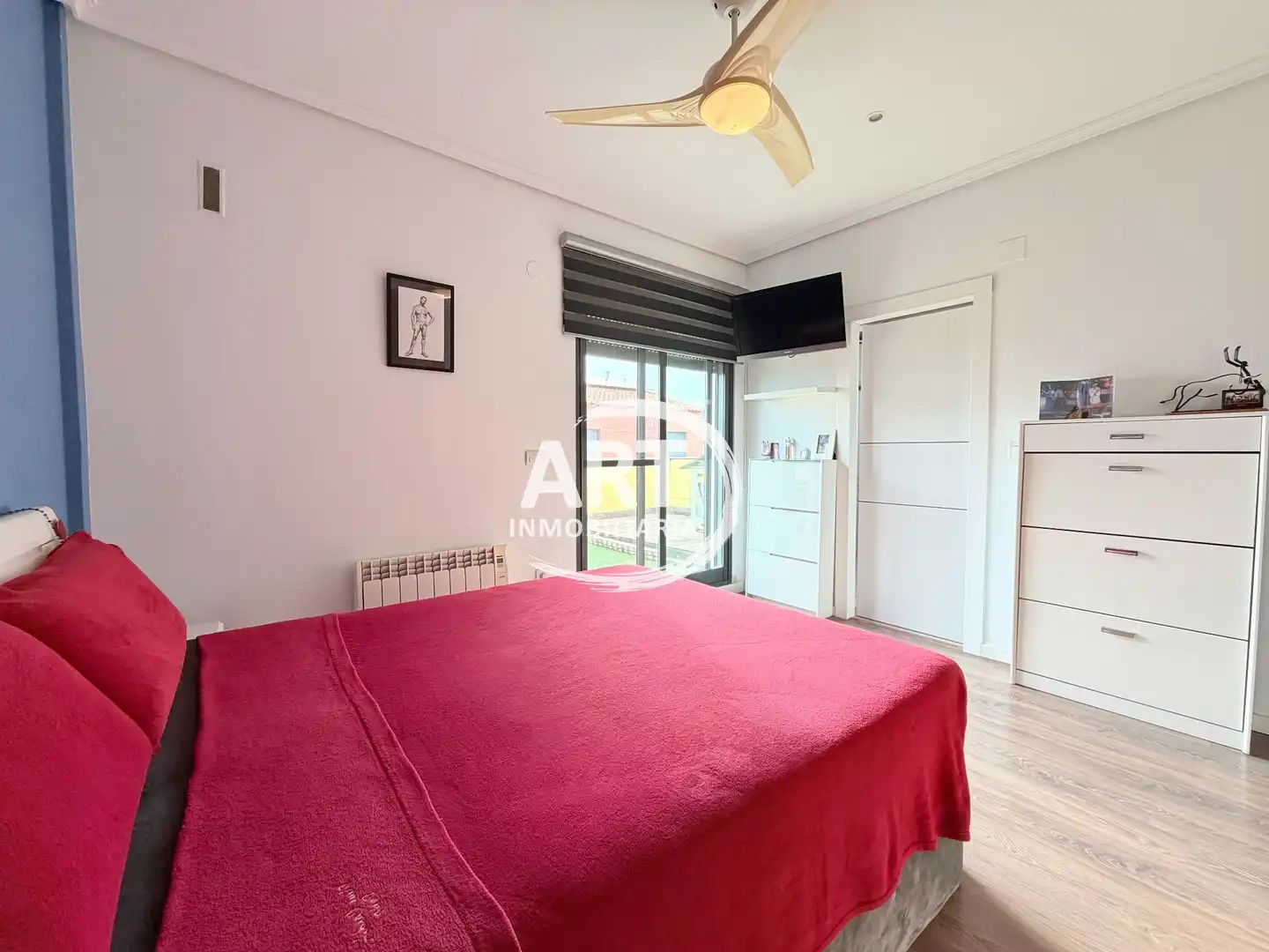 Habitación de Casa o chalet en venta en Chiva con Calefacción, Jardín privado y Terraza