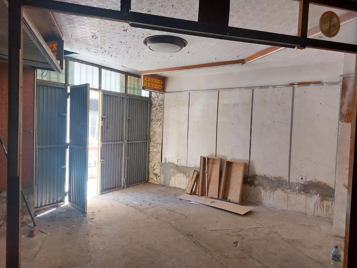 Business premises for sale in Calle de González Garbín, imagen 3