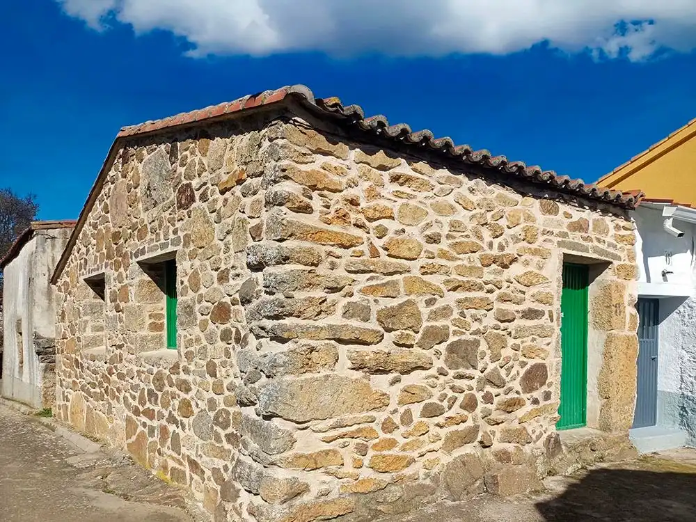 Vista exterior de Casa o xalet en venda en San Lorenzo de Tormes, Ávila