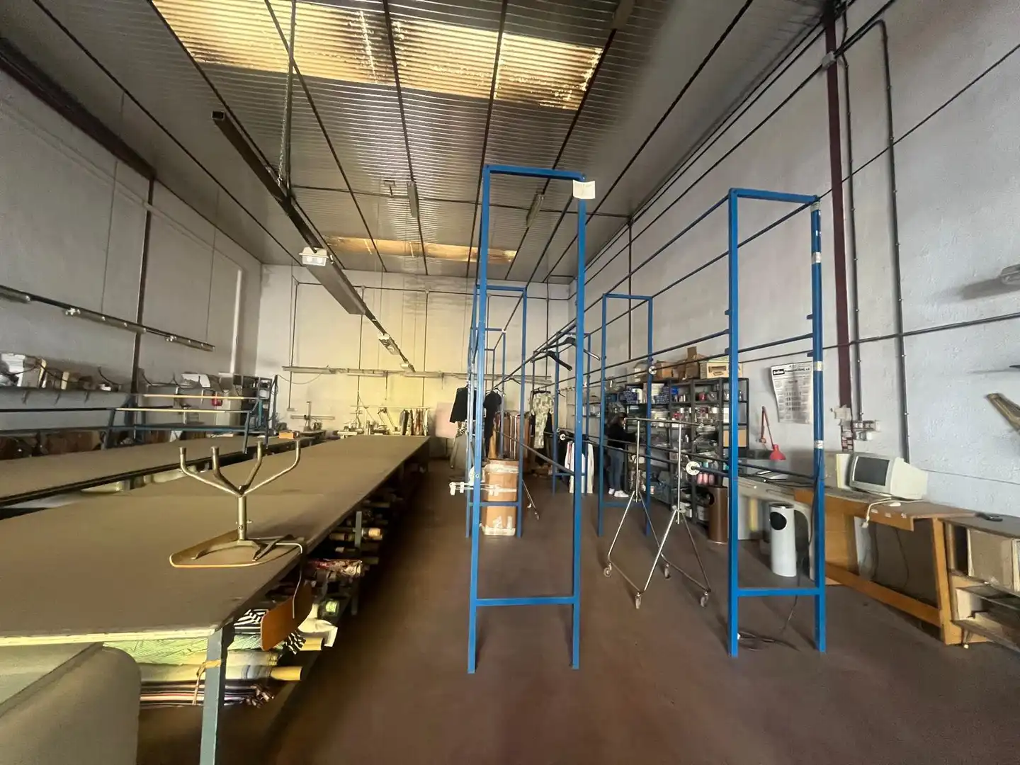 Nau industrial de lloguer a Calle Chilluévar, imagen 13