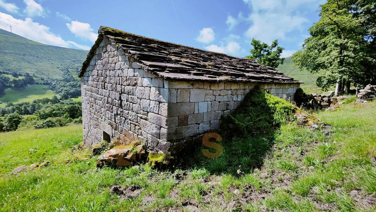 Casa rústica en venta en Vegaloscorrales, imagen 11