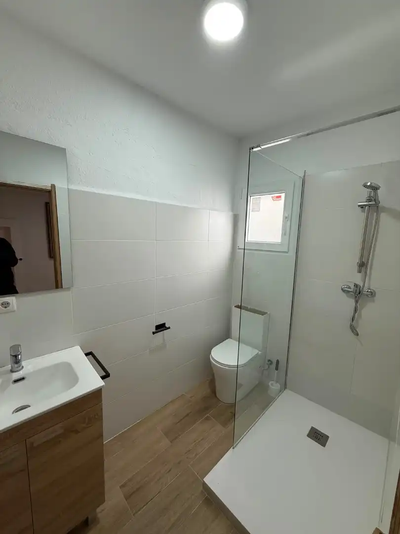 Bathroom of Flat for sale in Villena  with Storage room