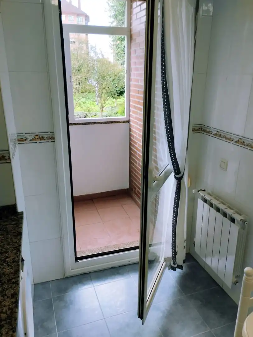 Piso de alquiler en Corredoría - La Carisa - Prado de La Vega