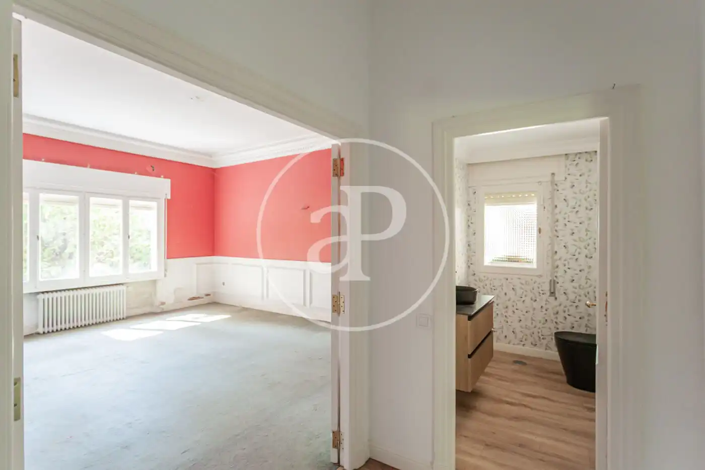 Living room of Houses for sale in Villanueva de la Cañada  with Air Conditioner, Heating and Private garden