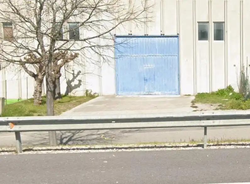 Vista exterior de Nave industrial en venta en Avinyonet del Penedès