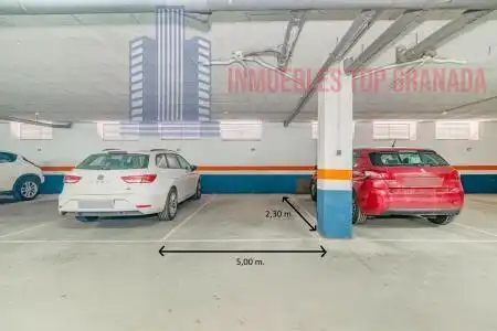 Parking de Apartamento en venta en Albolote con Trastero y Piscina comunitaria