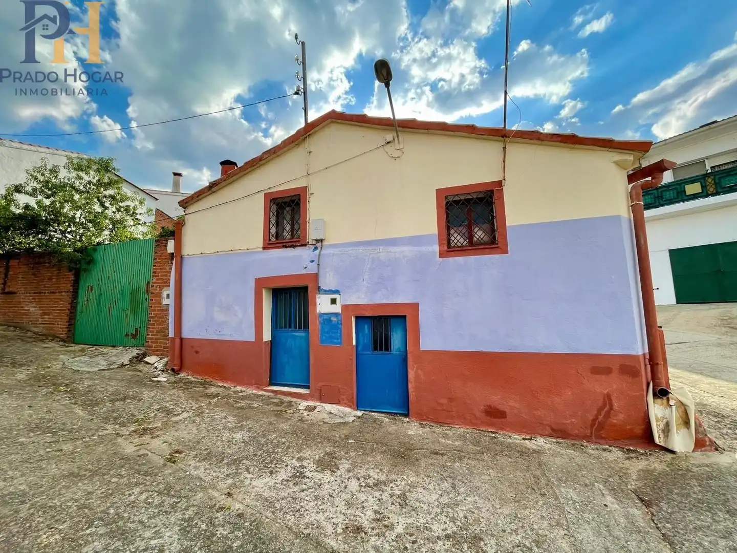 Vista exterior de Casa o xalet en venda en Puerto de San Vicente