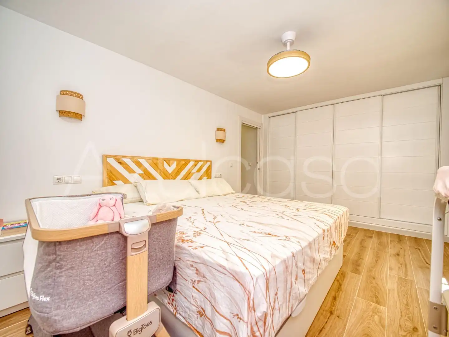 Bedroom of Flat for sale in Mutxamel  with Parquet flooring, Terrace and Community pool