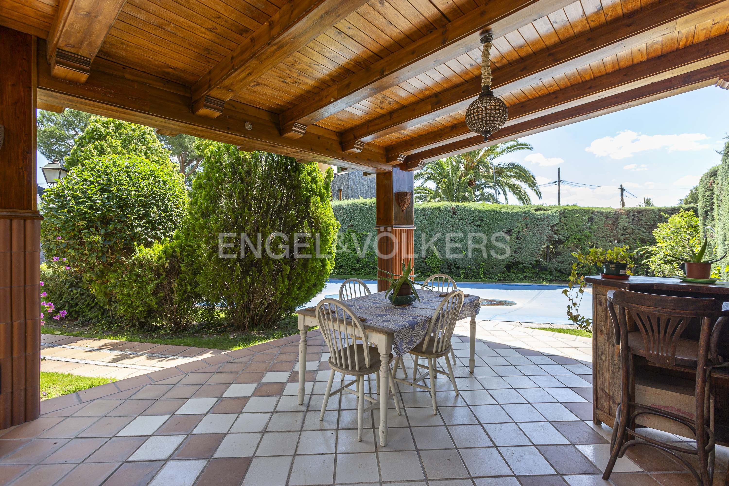 Terrace of House or chalet for sale in Las Rozas de Madrid  with Air Conditioner, Heating and Private garden