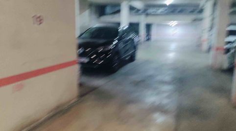 Foto 3 de Garaje de alquiler en Carrer de L'argentera, Vallirana, Barcelona