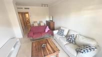 Sala d'estar de Planta baixa en venda en Benalmádena amb Aire condicionat, Calefacció i Moblat