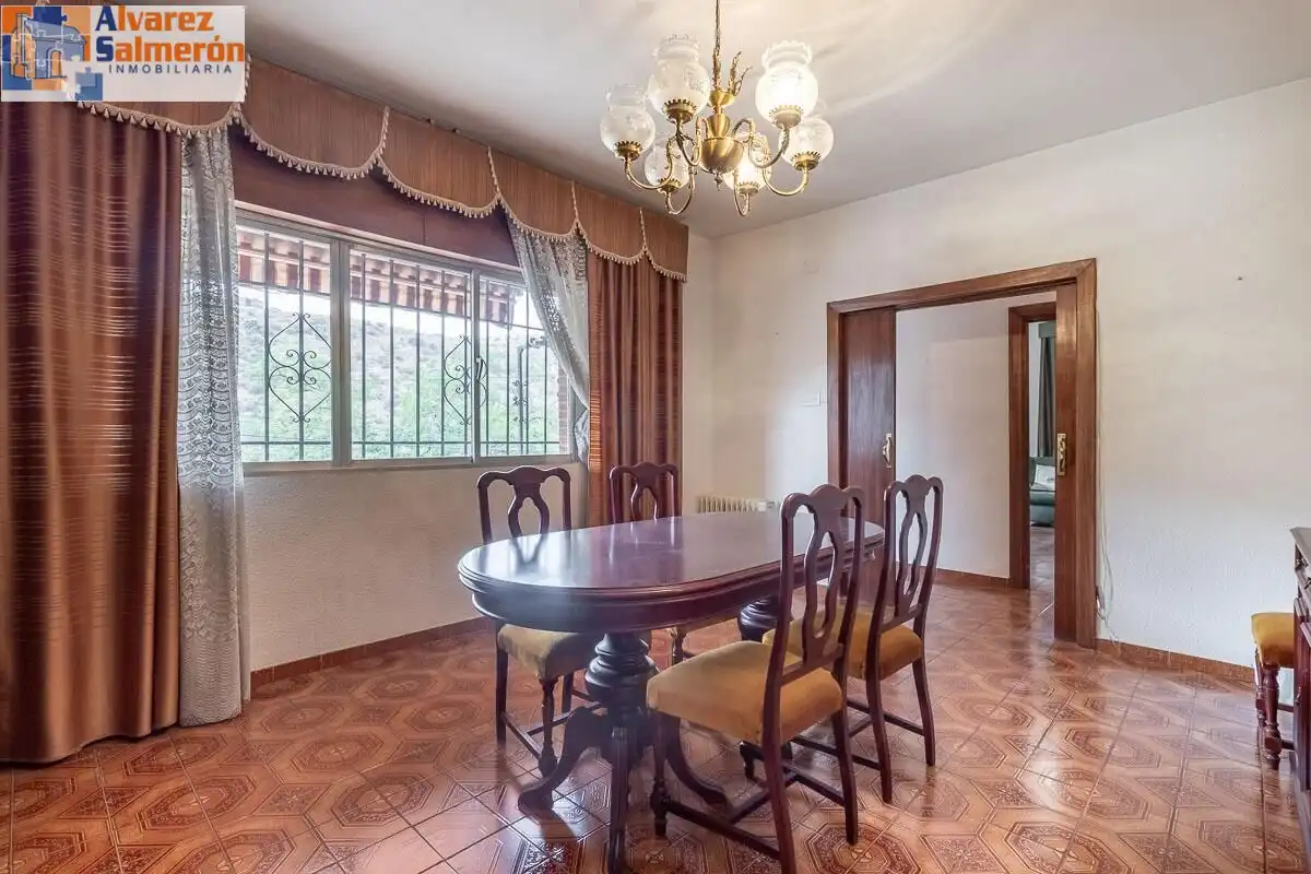 Houses for sale in Carretera de la Sierra, Lancha del Genil