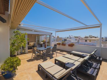 Penthouse mit Pool zum Verkauf in La Carihuela - Los Nidos