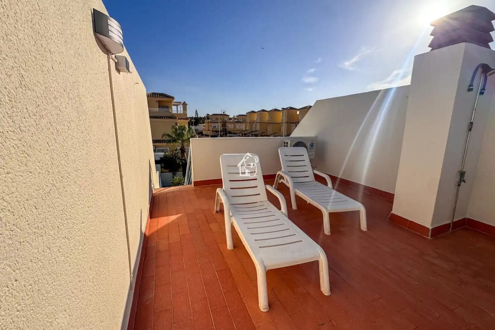 Detached homes for rent in Los Balcones - Los Altos