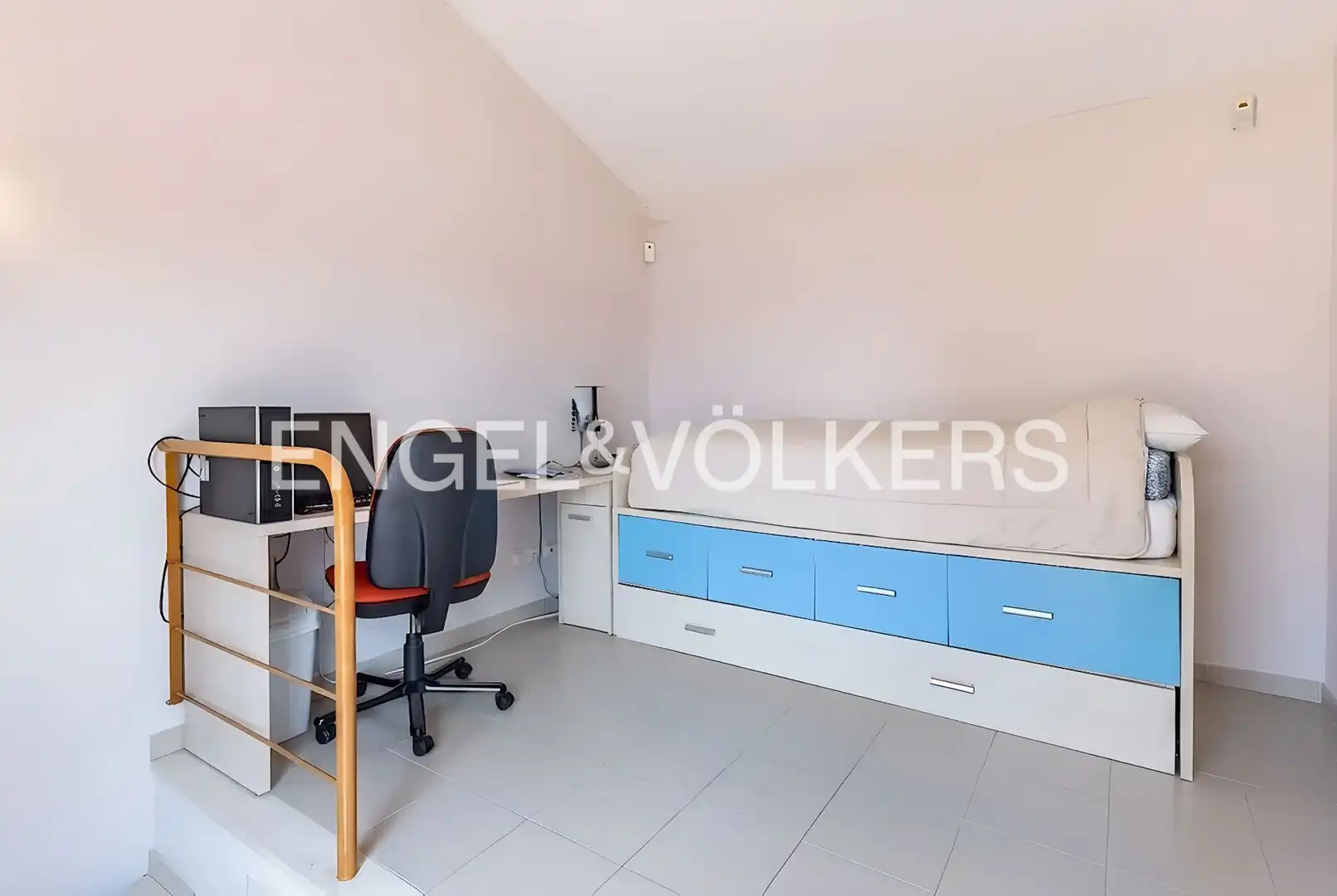 Terraza de Casa adosada en venta en Castellar del Vallès con Aire acondicionado, Calefacción y Terraza