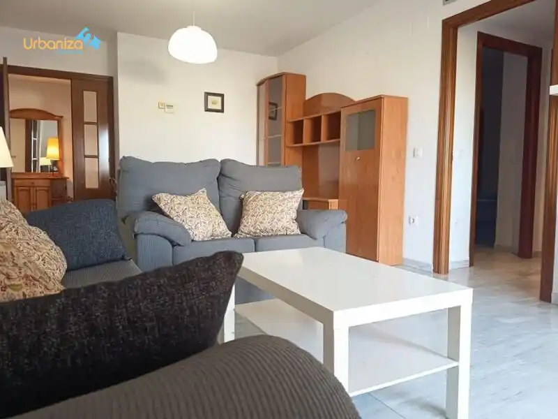 Sala d'estar de Apartament de lloguer en Badajoz amb Aire condicionat, Calefacció i Jardí privat
