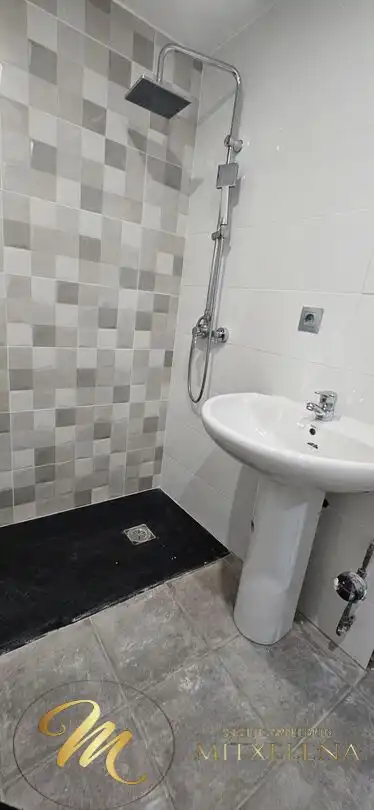 Bathroom of Commercial properties for sale in Barakaldo 