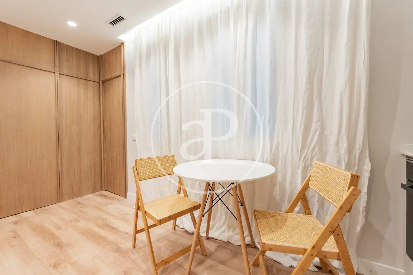 Bedroom of Flat for sale in Madrid  with Air Conditioner and Heating