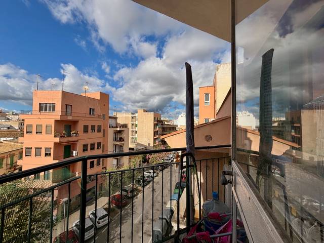 Piso en Venta en Carrer d'Adrià Ferran en Pere Garau