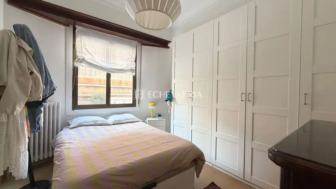 Bedroom of Flat for sale in Indautxu