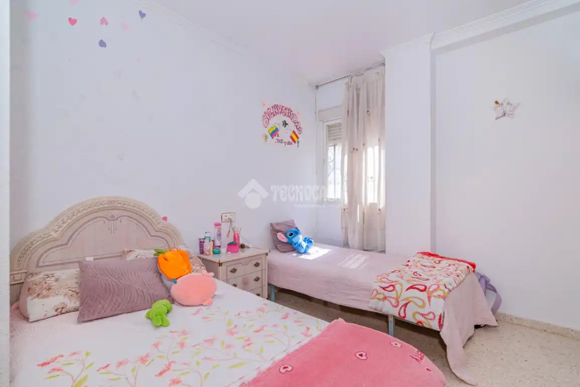 Habitación de Piso en venta en Lucena con Aire acondicionado