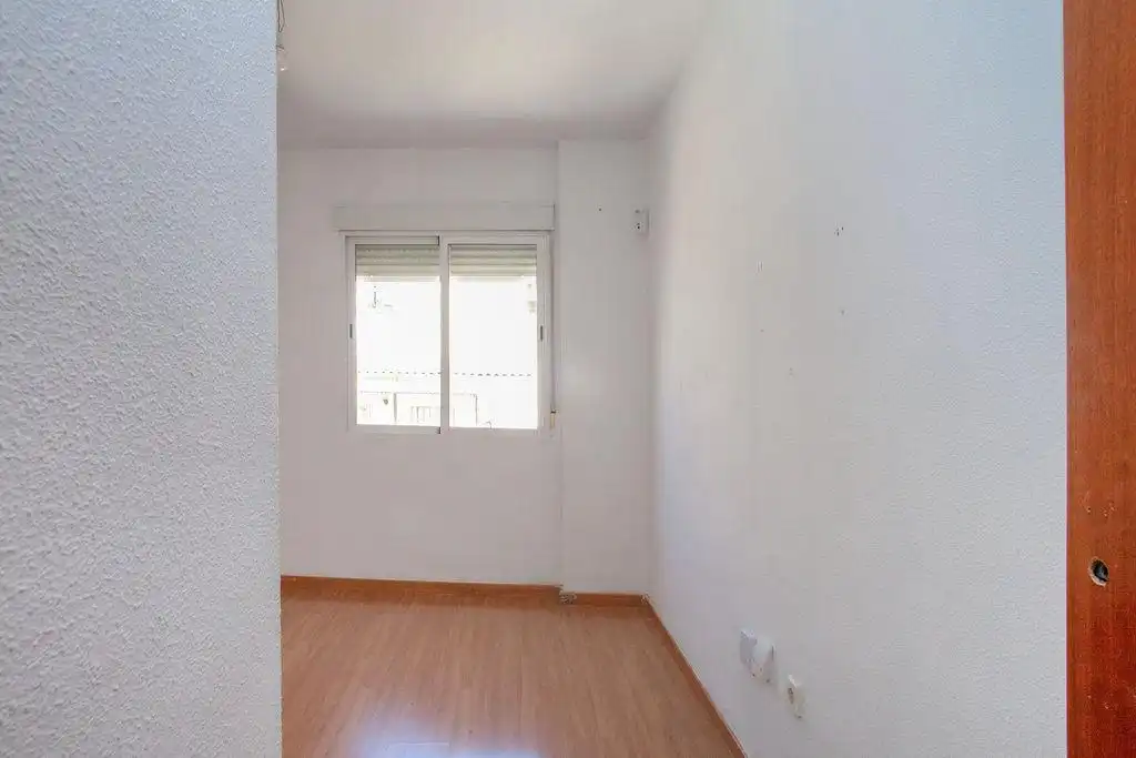 Bedroom of Flat for sale in Jaén