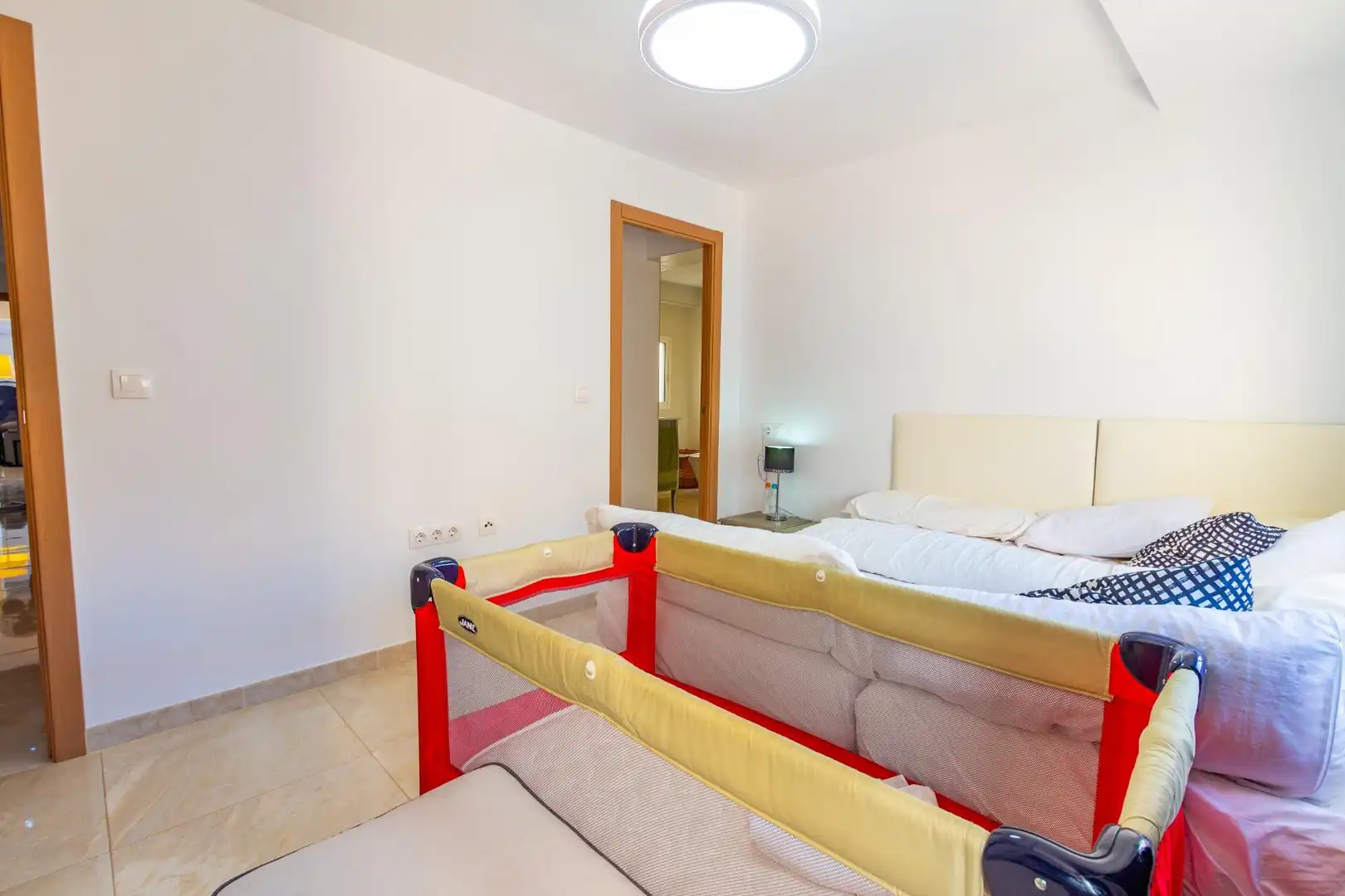 Piso con terraza en venta en Calle POETA MARTINEZ PARRA, imagen 20