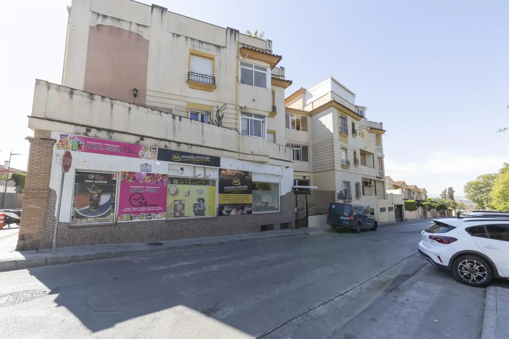Vista exterior de Pis en venda en Gójar amb Aire condicionat, Balcó i Piscina comunitària