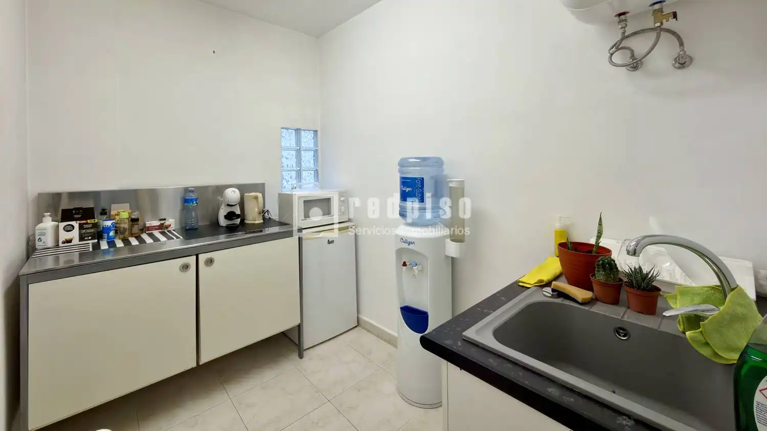 Cuina de Oficina en venda en Barcelona amb Aire condicionat