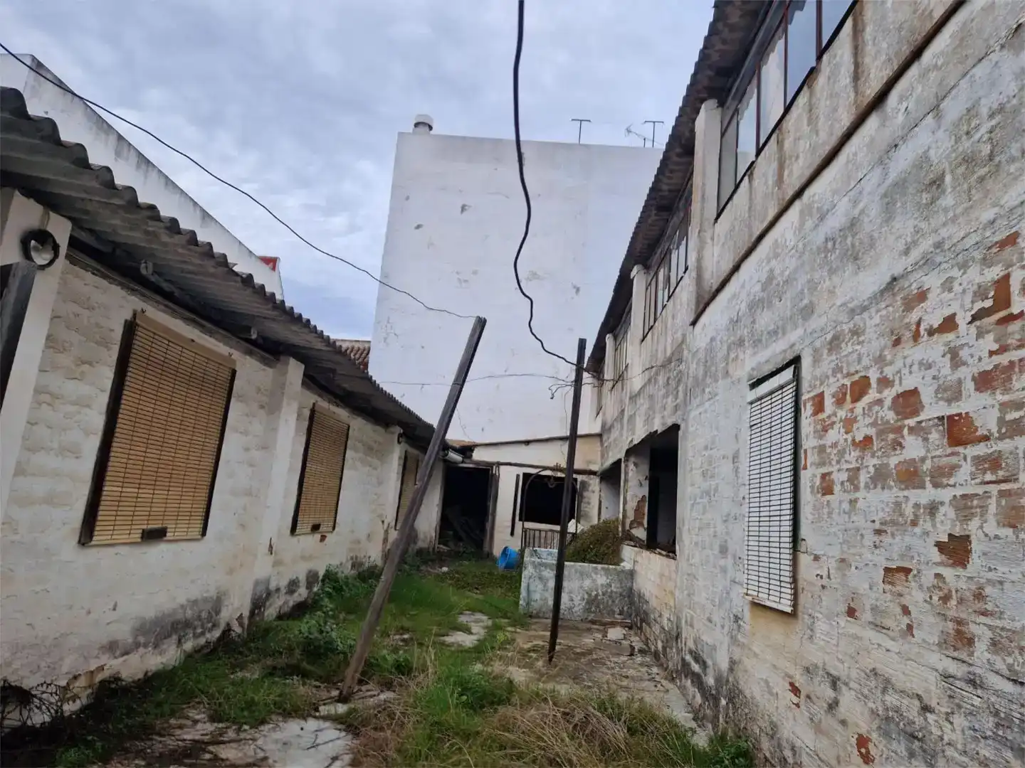 Exterior view of Land for sale in Gines