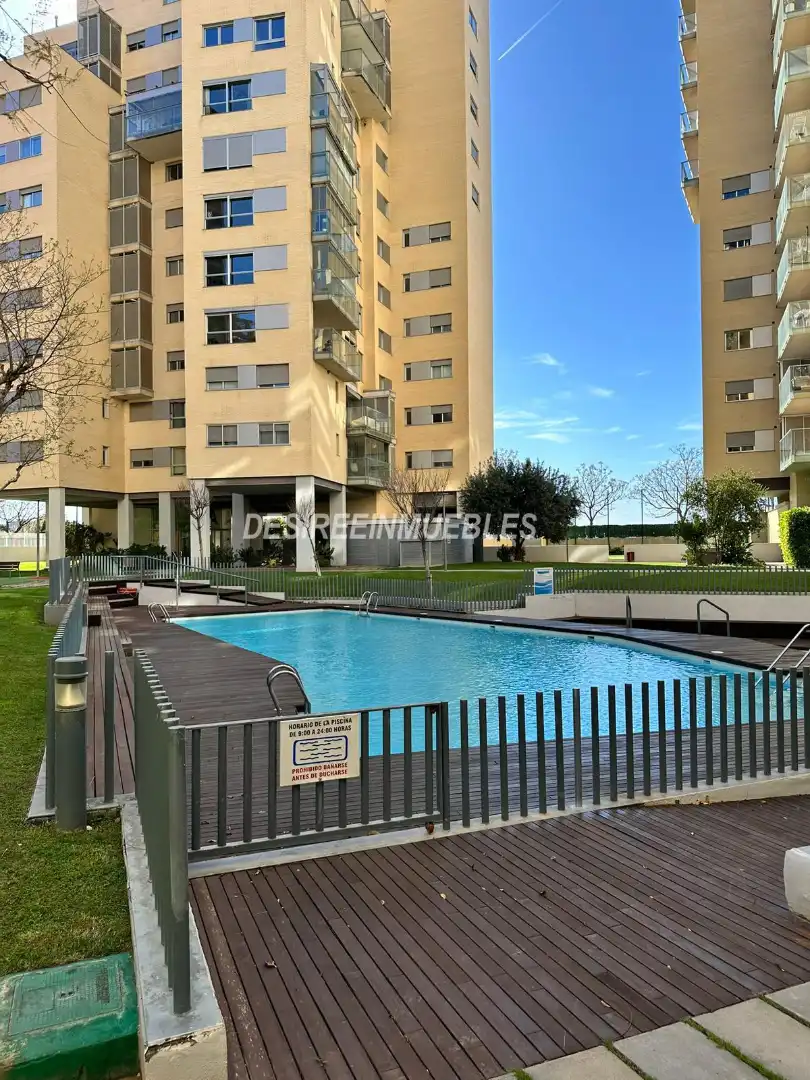 Appartamento con piscina in vendita a Avinguda del Mestre Rodrigo, imagen 9