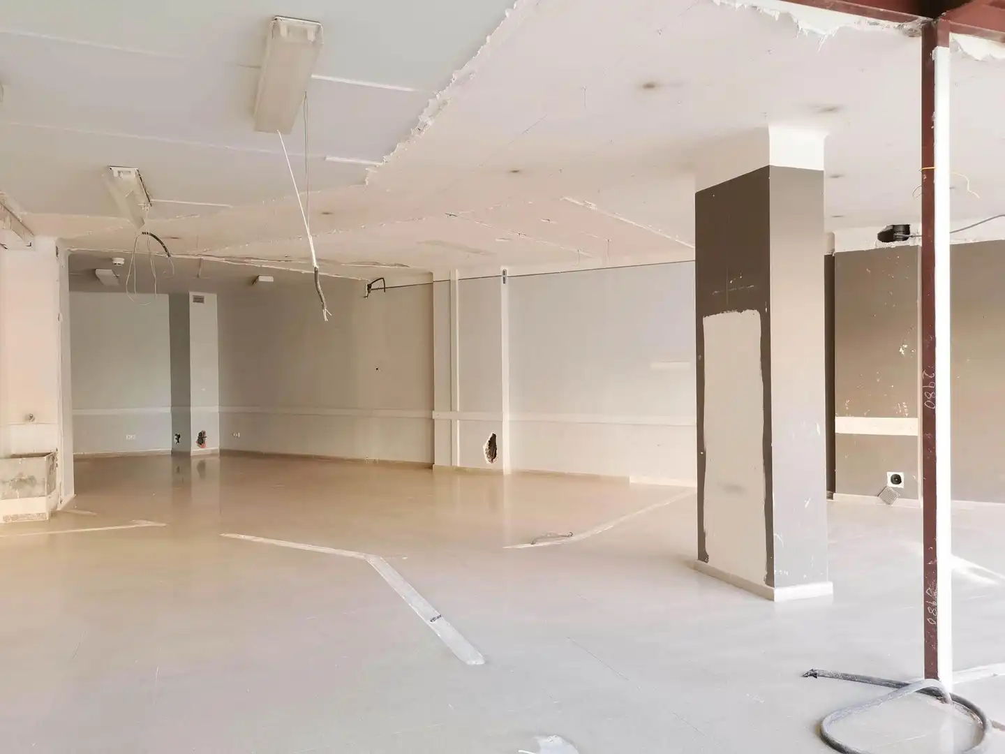 Business premises to rent in de Domènec Cardenal 54, imagen 7