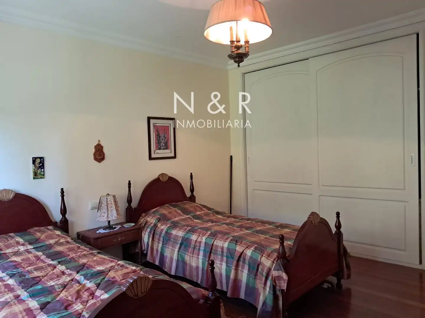 Chalet con jardín en venta en Nabal, imagen 7