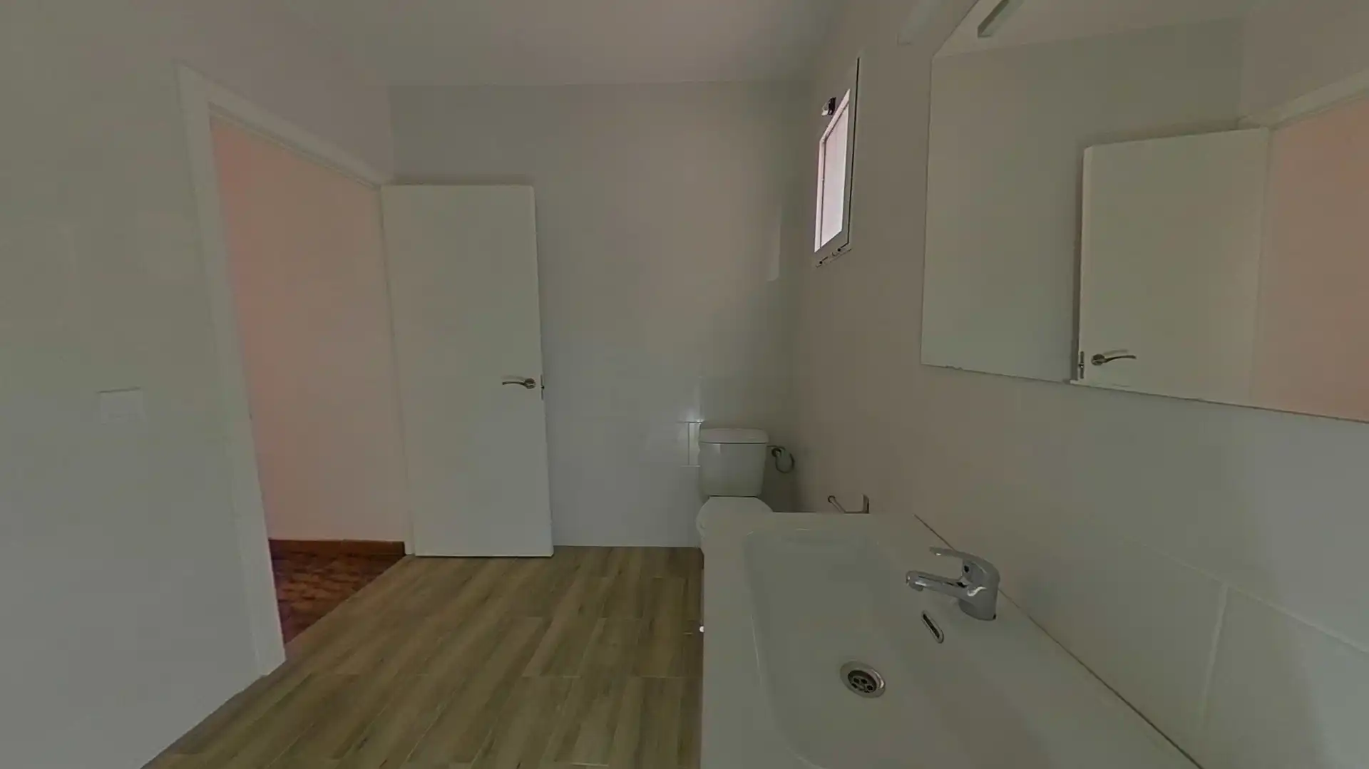 Bany de Pis en venda en Valencia