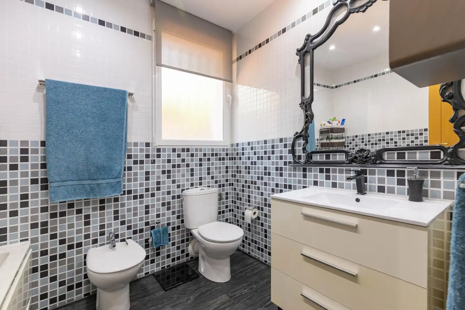 Baño de Casa o chalet en venta en Montserrat con Aire acondicionado, Jardín privado y Terraza