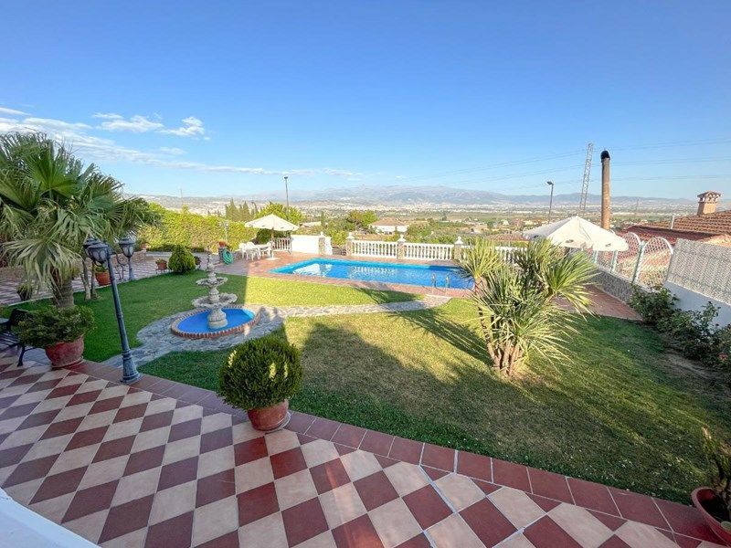 Casa o xalet en venda a N/A, -1, Atarfe
