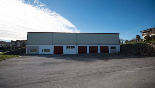 Nave industrial en Alquiler en Cabezón de la Sal