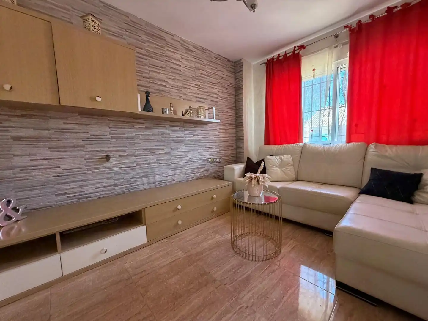 Sala de estar de Casa adosada en venta en Cartagena con Jardín privado