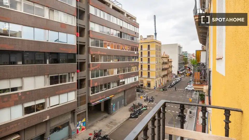 Flat with terrace to rent in Sant Martí, imagen 16