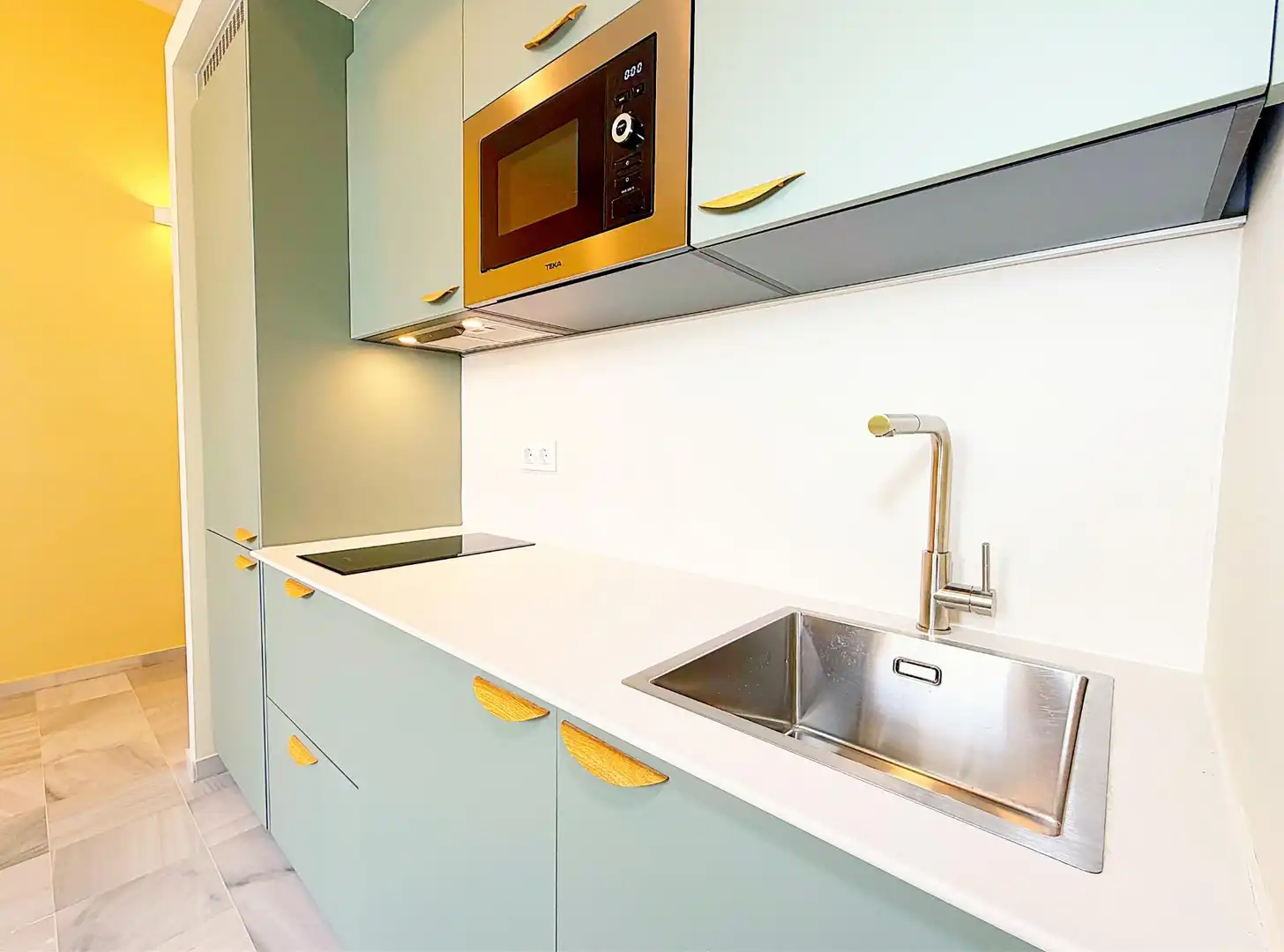 Cuina de Apartament en venda en El Puerto de Santa María amb Aire condicionat, Calefacció i Balcó