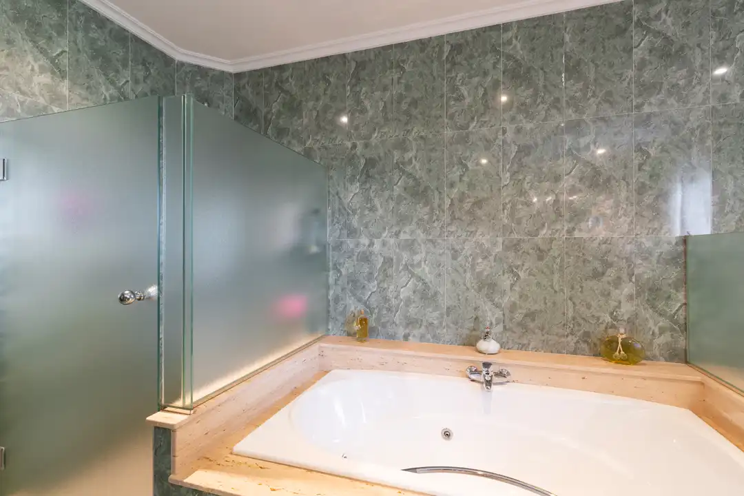 Bathroom of Houses for sale in Bergondo  with Heating, Private garden and Terrace