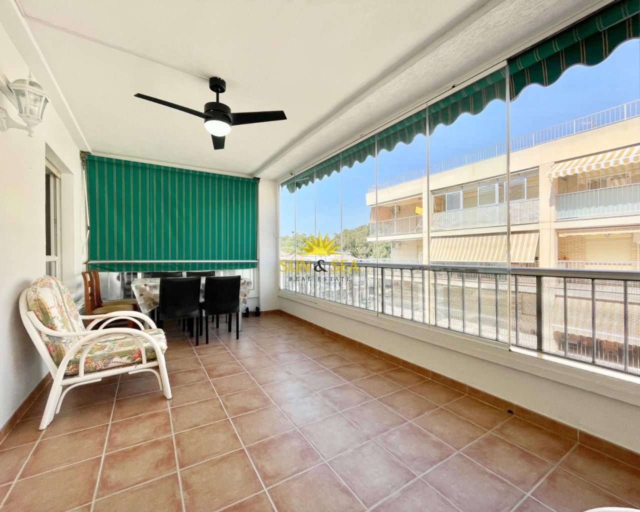 Exterior view of Apartment to rent in Guardamar del Segura  with Air Conditioner, Heating and Terrace