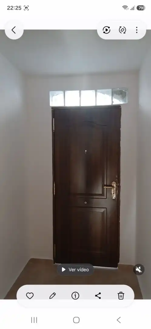 Casa adosada en venta en Las Pedroñeras    con Terraza
