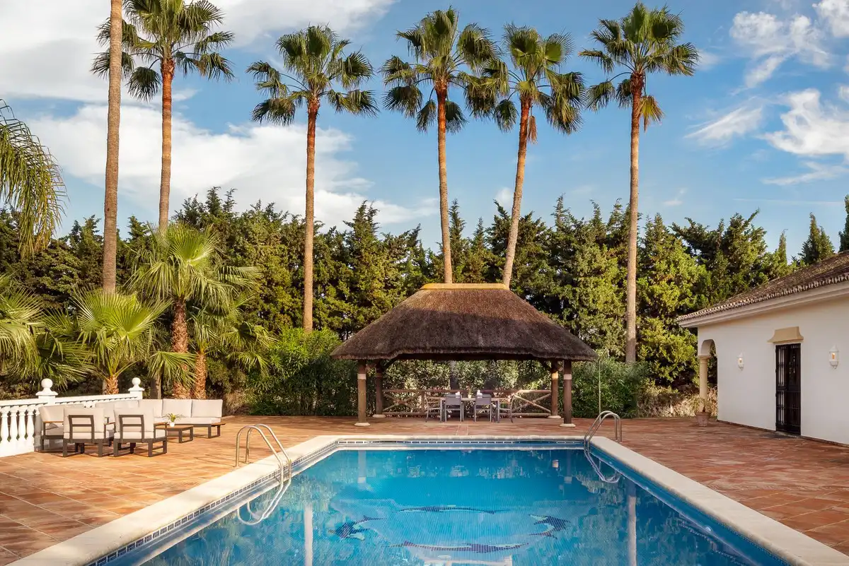 Piscina de Terreno en venta en Manilva