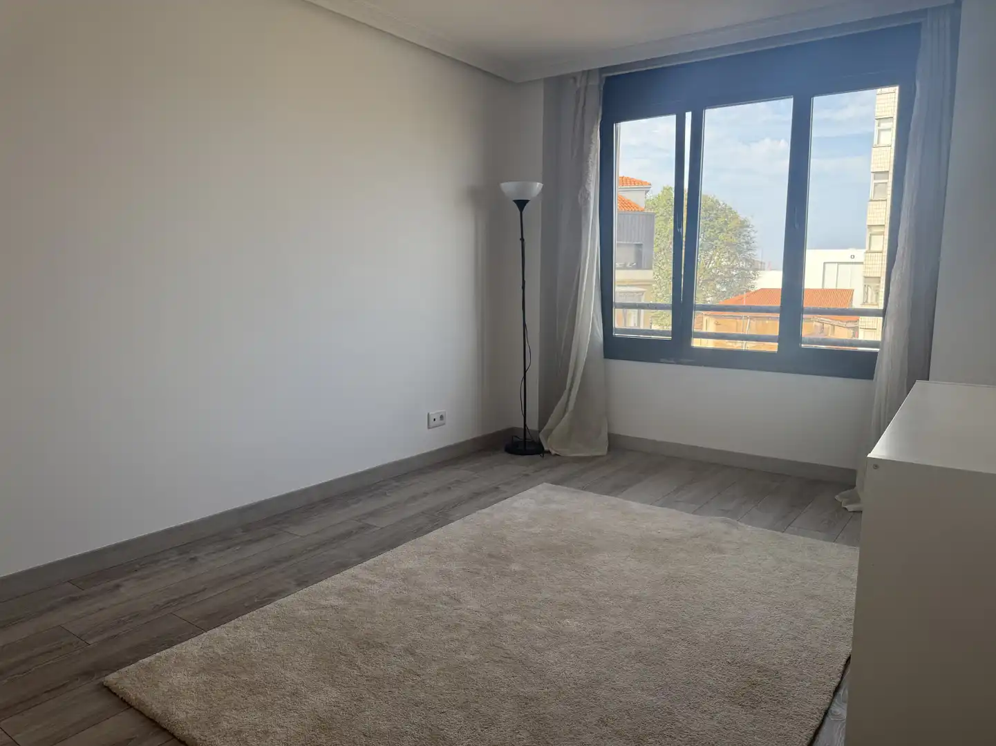 Habitación de Piso en venta en Oeste