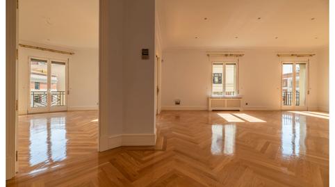 Foto 5 de Pis de lloguer a Almagro,  Madrid Capital