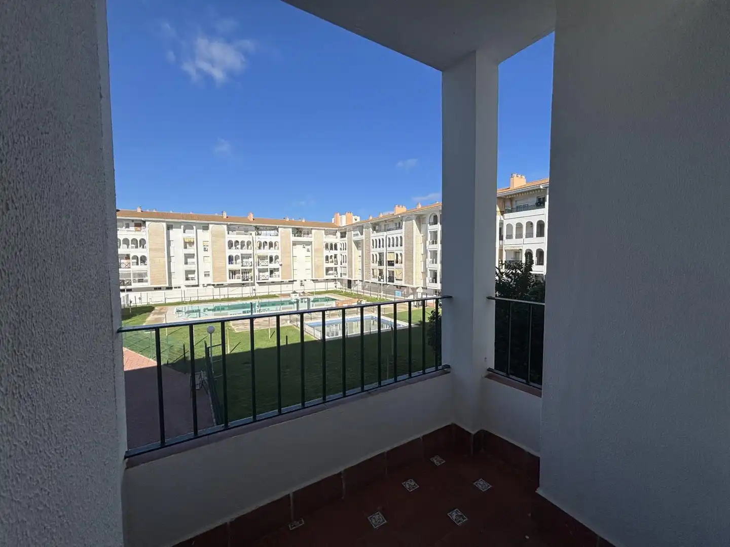 Habitación de Piso de alquiler en El Portil con Jardín privado, Terraza y Piscina
