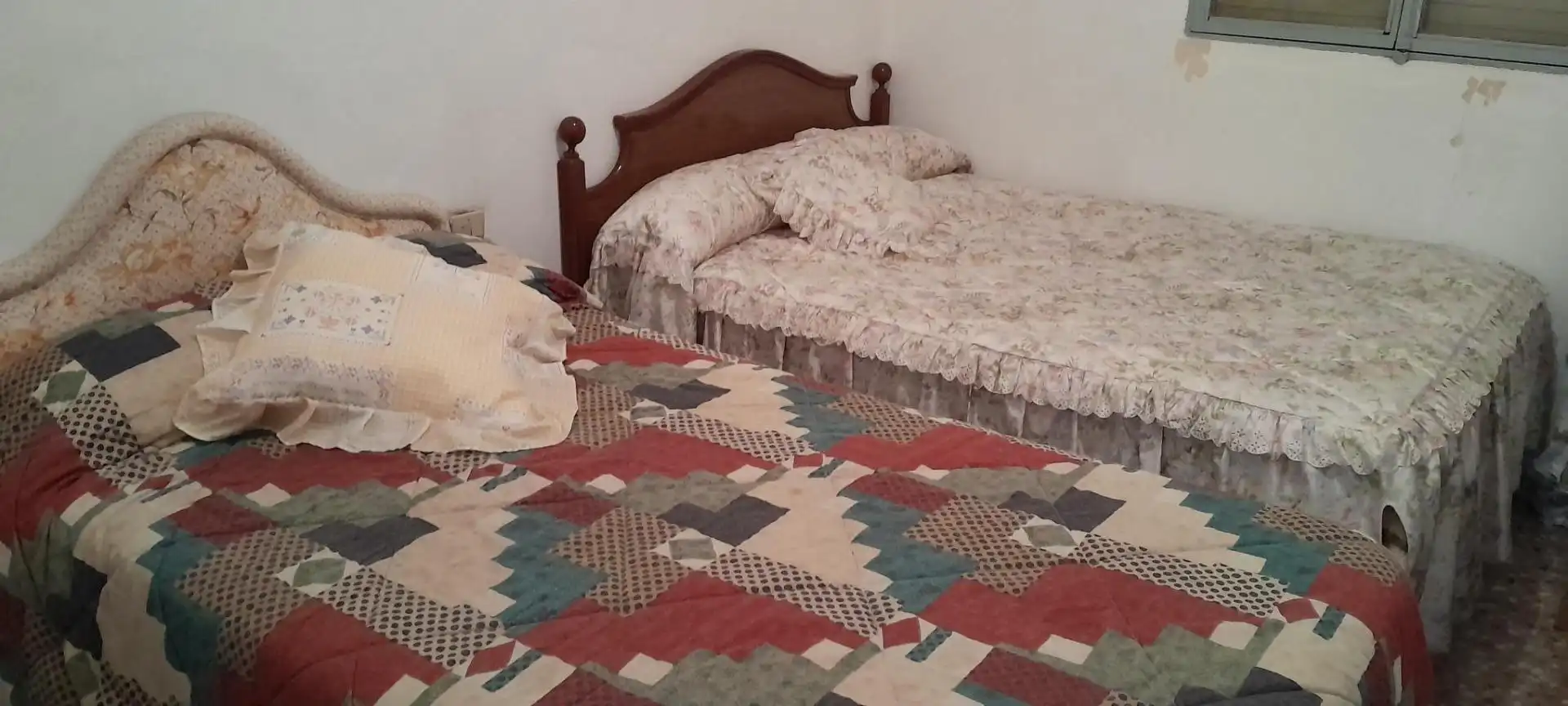 Dormitori de Casa o xalet en venda en Yecla amb Piscina i Moblat