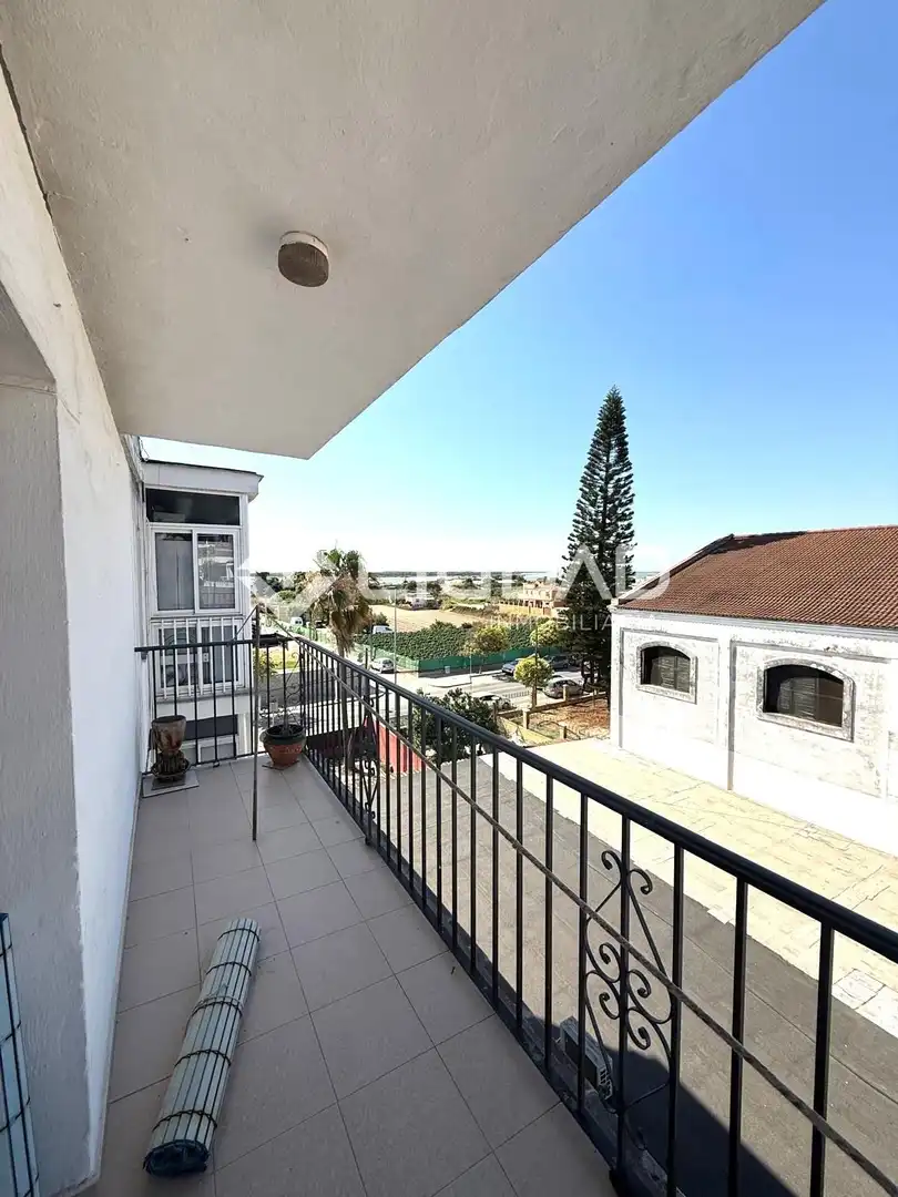 Flat with terrace for sale in Bonanza - Avda de Huelva - Barrio Andalucia, imagen 4