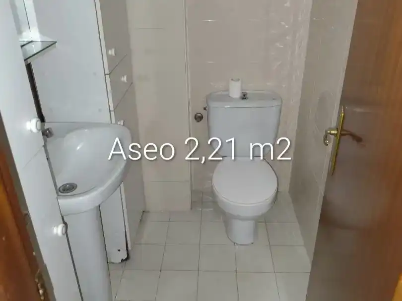 Bany de Pis en venda en Tordesillas amb Jardí privat, Piscina i Balcó